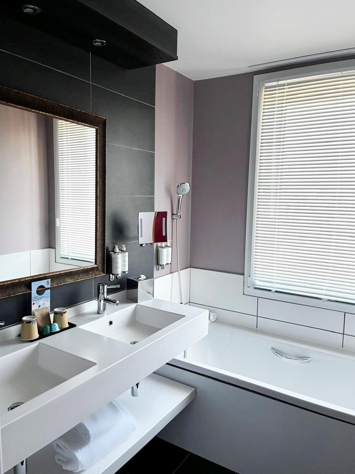 Mercure Lyon Centre - Gare Part Dieu Экстерьер фото